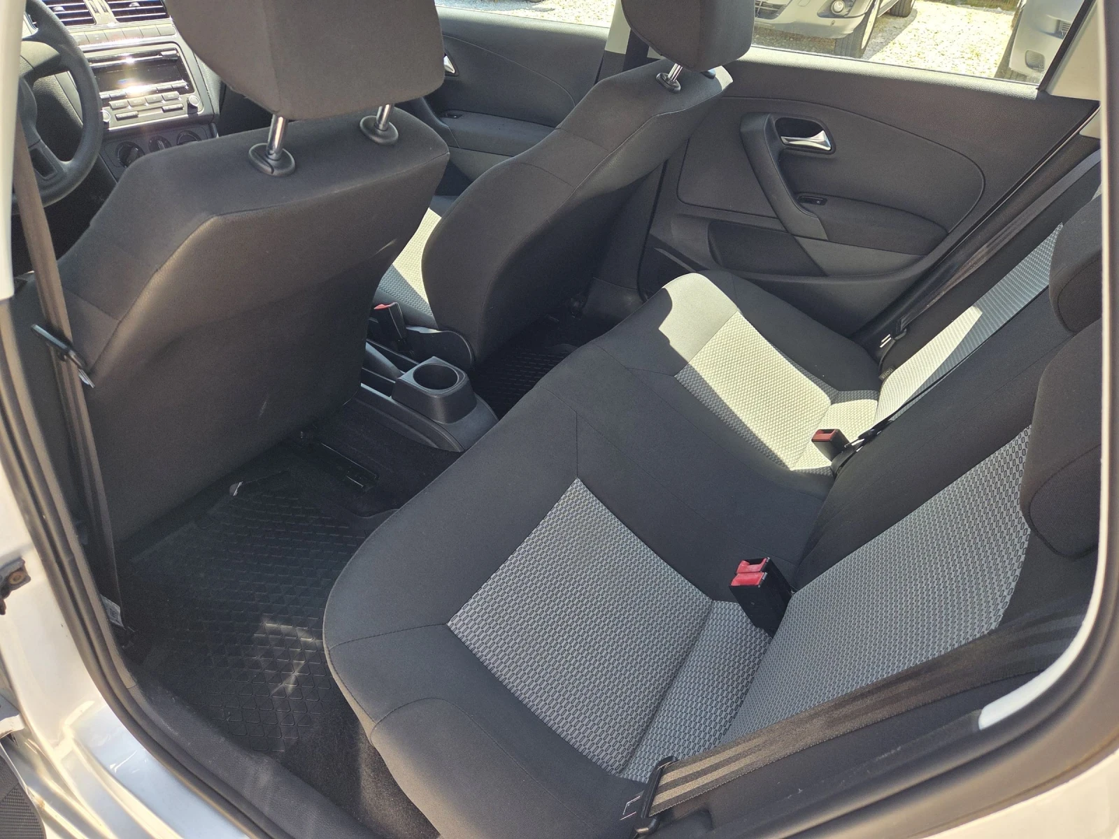 VW Polo 1.6TDI | Mobile.bg � ����������� 8
