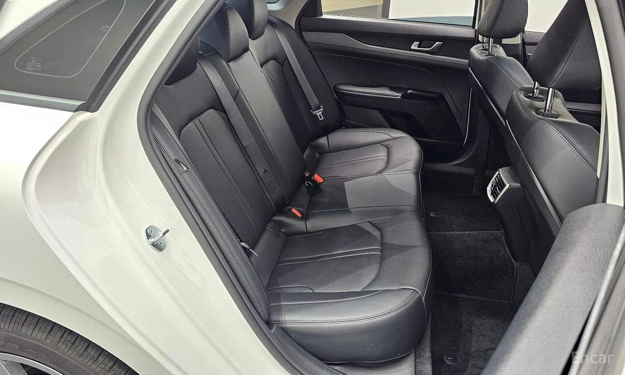Kia K5 2.0* LPI* ПОДГРЕВ* ОБДУХВАНЕ* КАМЕРА* LANE* ASSIST, снимка 14 - Автомобили и джипове - 55403848