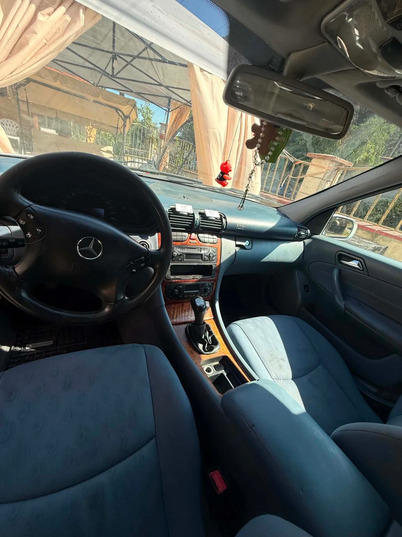 Mercedes-Benz 220 C220, снимка 4 - Автомобили и джипове - 55623608