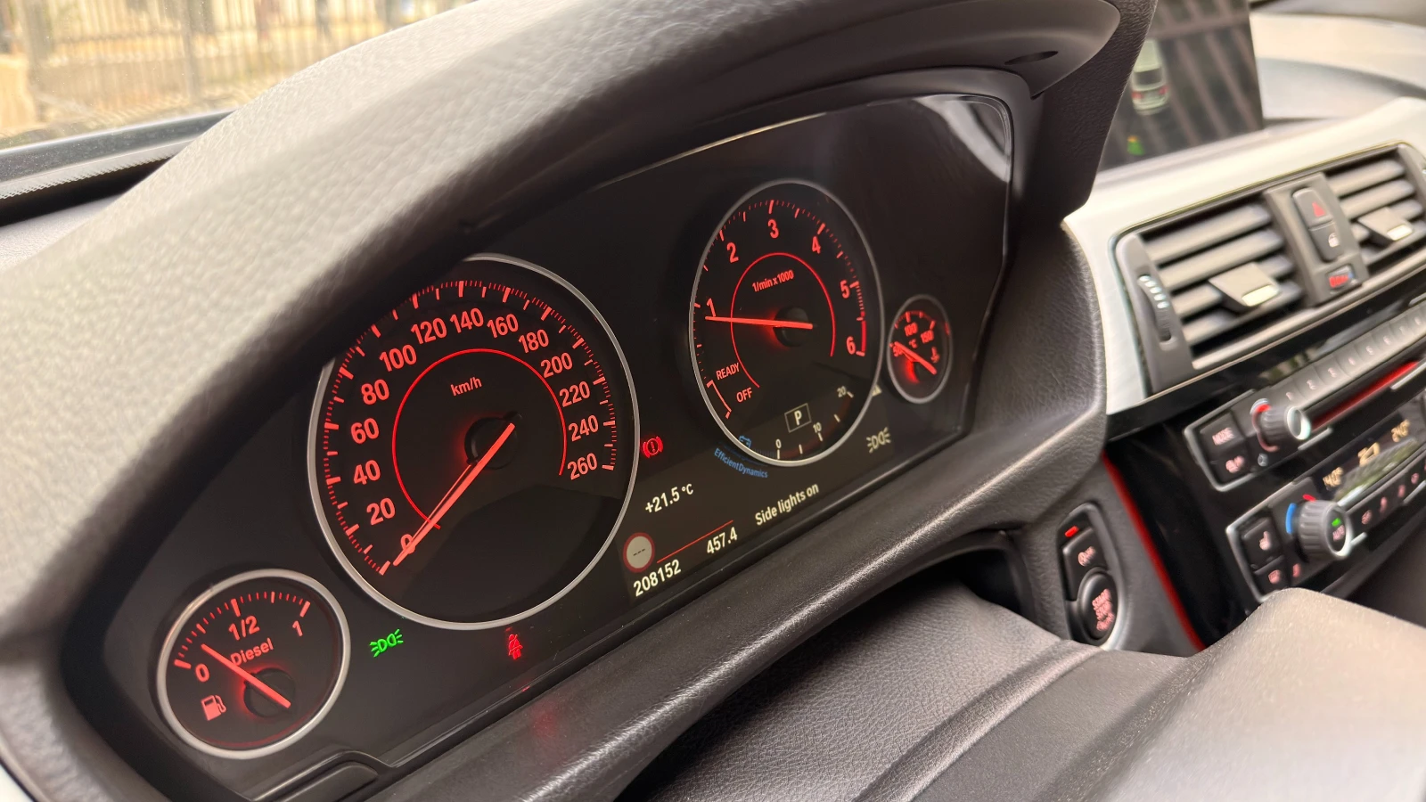 BMW 320 M-пакет, Xdrive, снимка 11 - Автомобили и джипове - 55734573
