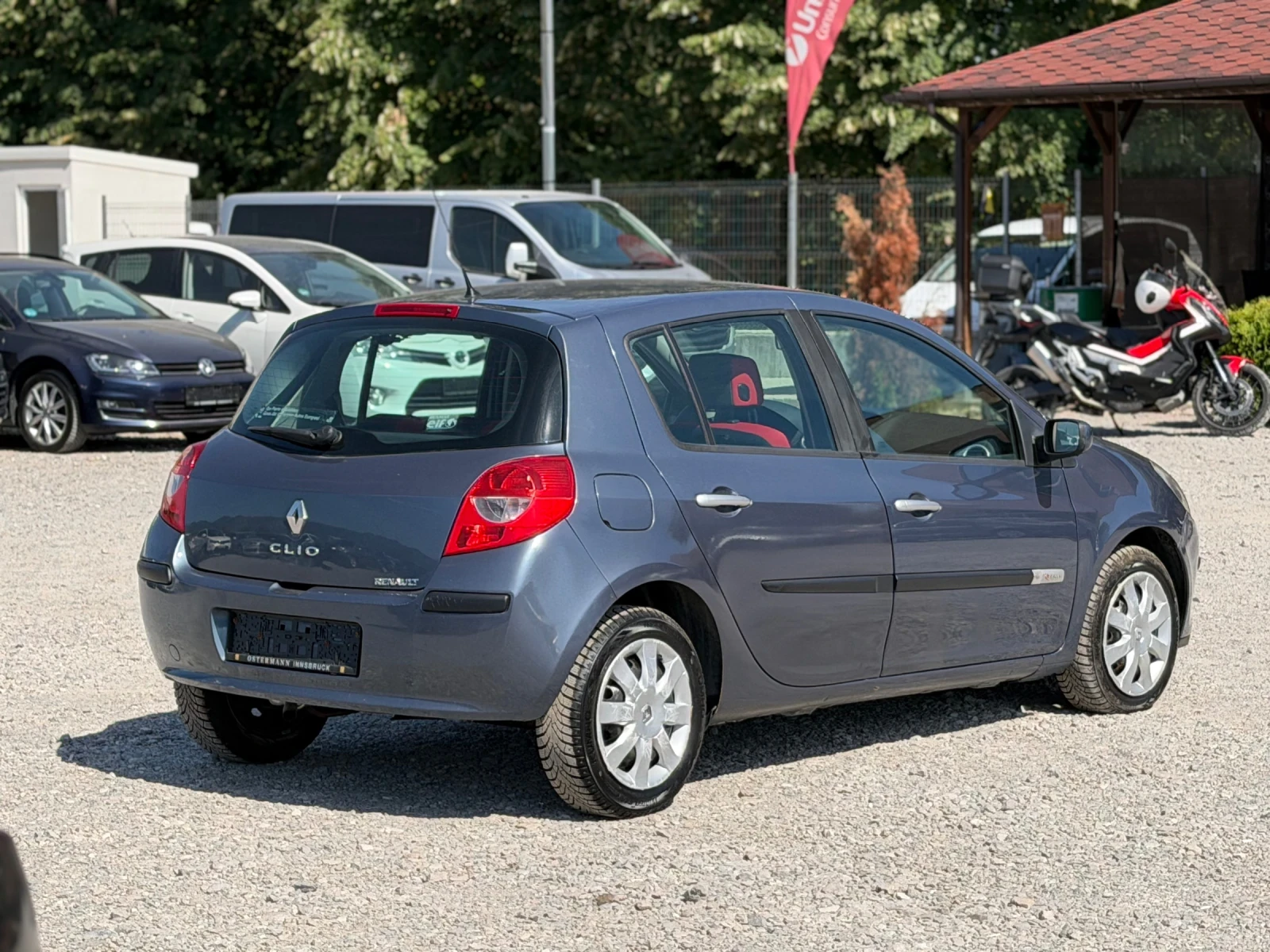 Renault Clio 1.2i * Климатик* * 92 000км* , снимка 6 - Автомобили и джипове - 55923015