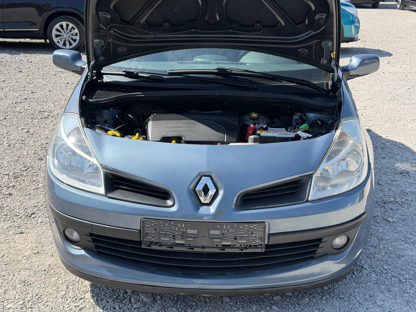 Renault Clio 1.2i * Климатик* * 92 000км* , снимка 16 - Автомобили и джипове - 55923015