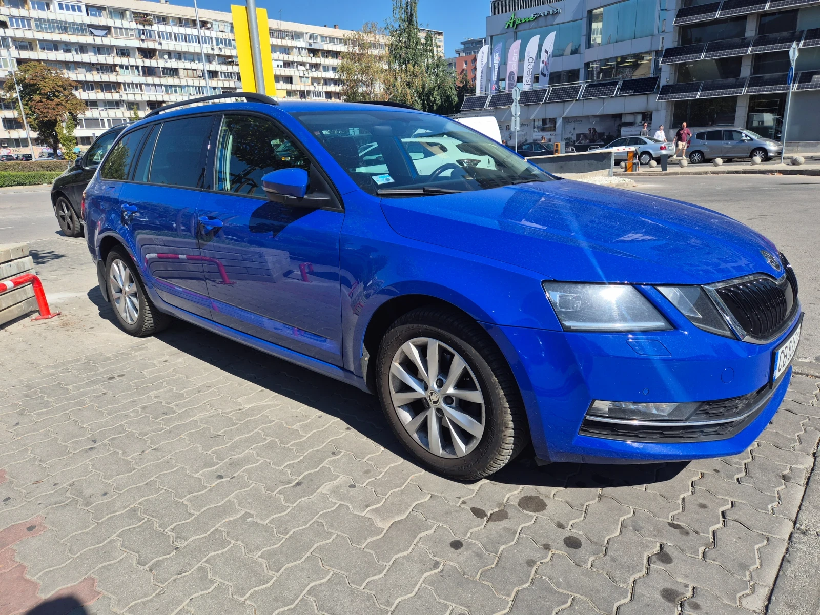 Skoda Octavia 1.5 G-tec, снимка 2 - Автомобили и джипове - 55996883