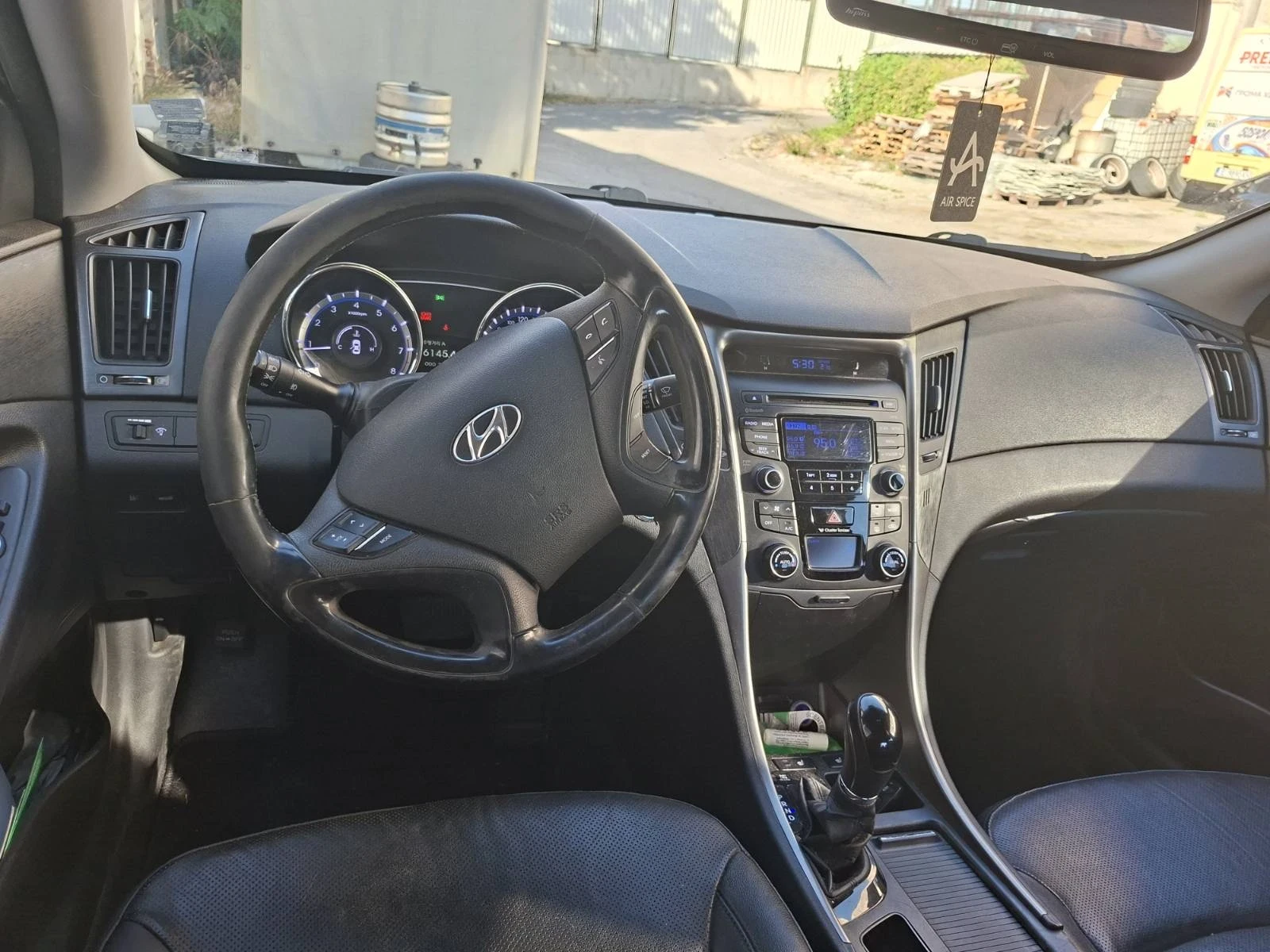 Hyundai Sonata, снимка 6 - Автомобили и джипове - 56056280