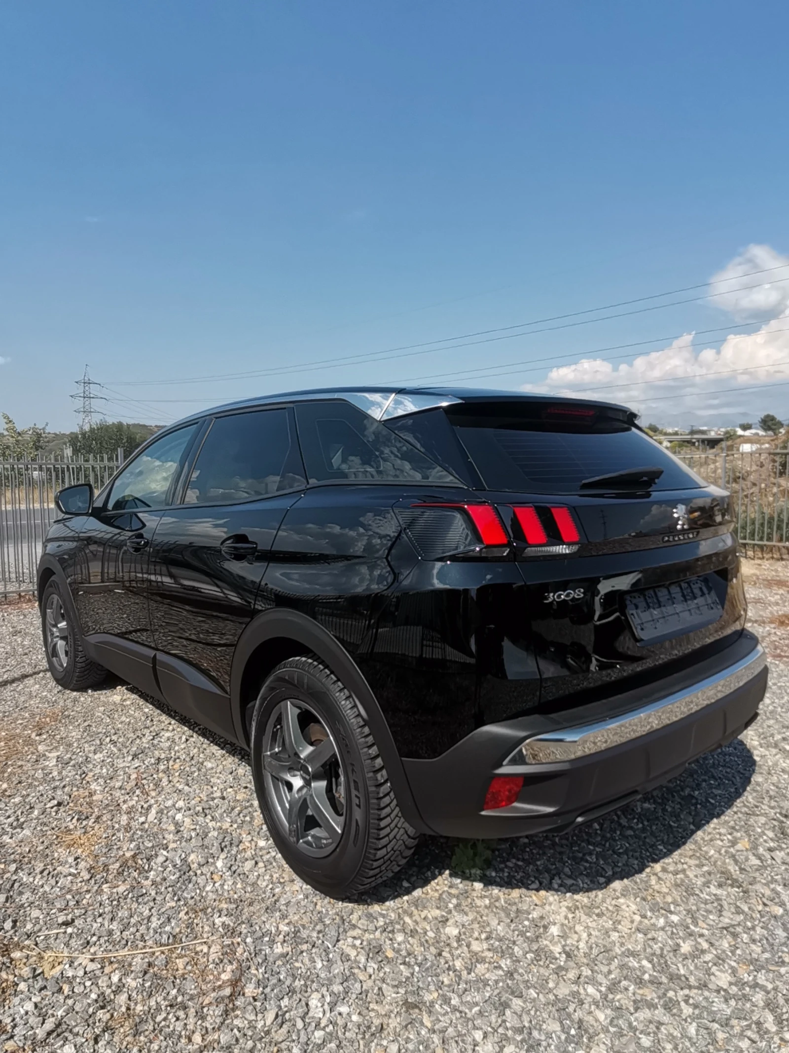 Peugeot 3008 1.2i Avtomat, снимка 7 - Автомобили и джипове - 56060750