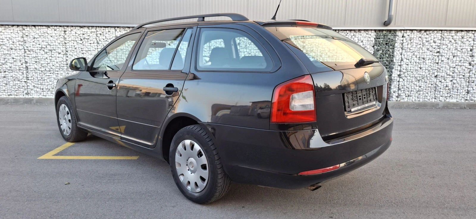 Skoda Octavia 1.6 MPI 102 ps  KOMBI, снимка 7 - Автомобили и джипове - 56241615