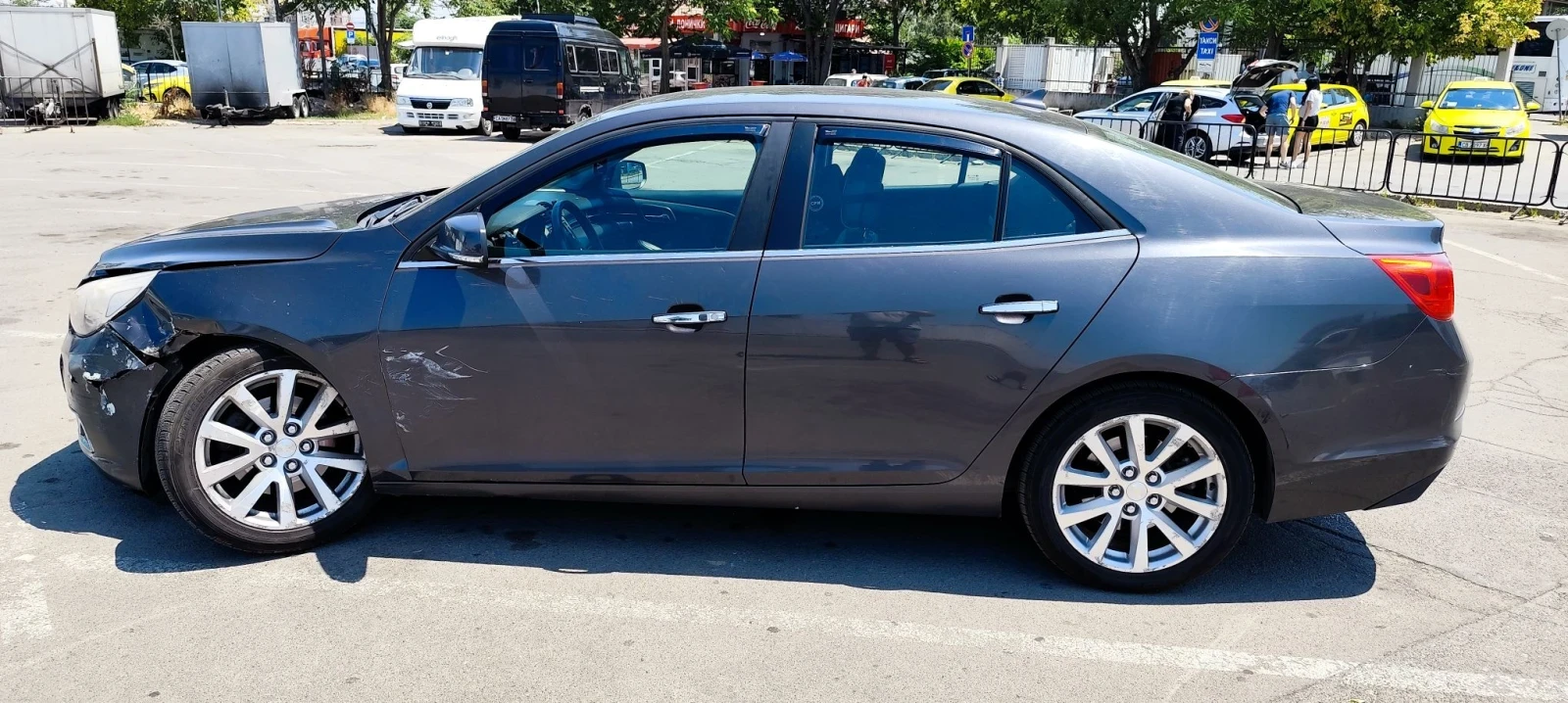 Chevrolet Malibu 2.0 CRDI, снимка 5 - Автомобили и джипове - 56271158