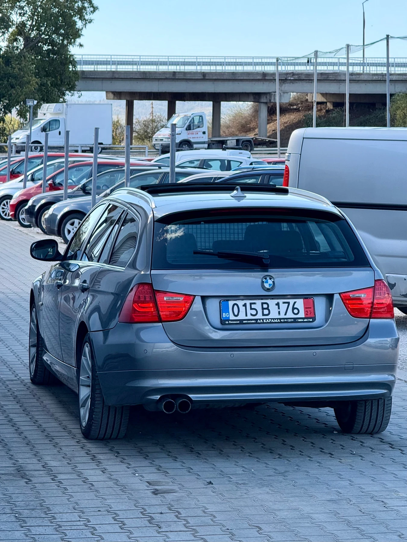 BMW 330 Реална* Топ* Фейс* Лизинг* Бартер* , снимка 9 - Автомобили и джипове - 56324312