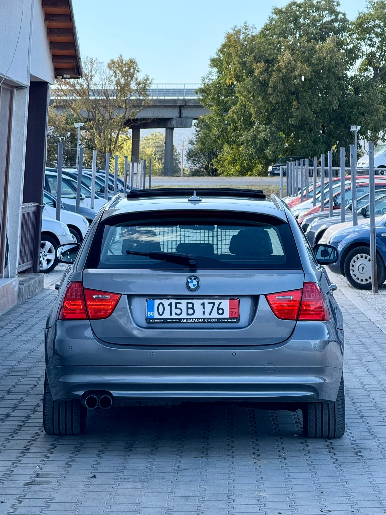 BMW 330 Реална* Топ* Фейс* Лизинг* Бартер* , снимка 8 - Автомобили и джипове - 56324312