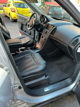 Mahindra XUV 500 2.2, снимка 12