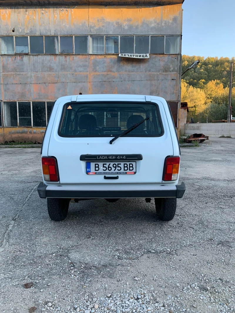 Lada Niva, снимка 4 - Автомобили и джипове - 47670075