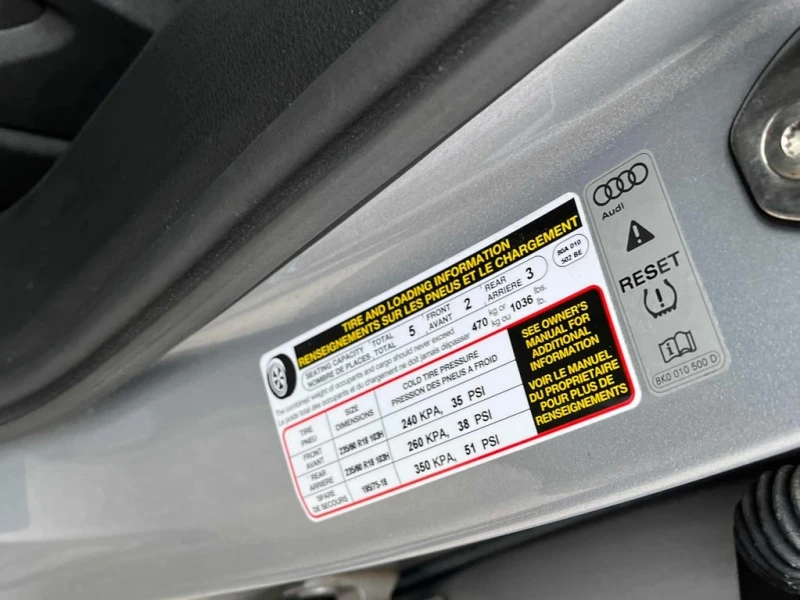 Audi Q5 * Komfort * CARFAX * БЕЗ ПЪРВОНАЧАЛНА ВНОСКА, снимка 11 - Автомобили и джипове - 52573918