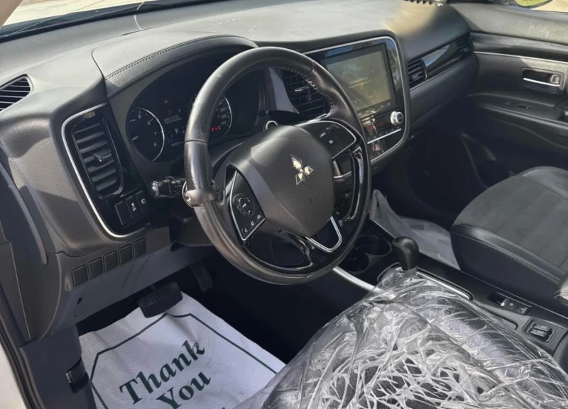 Mitsubishi Outlander S-AWC * * KEYLESS * * ПОДГРЕВ * * CARFAX * * , снимка 6 - Автомобили и джипове - 52854624
