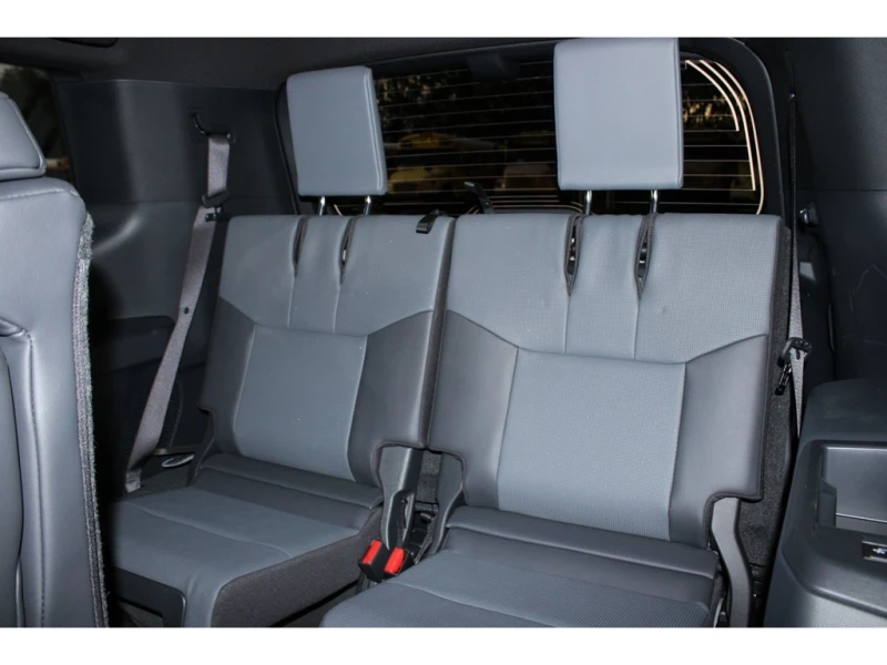 Lexus GX 550 Luxury+ , 7 места , Месечна вноска от 1217  , снимка 11 - Автомобили и джипове - 53008527