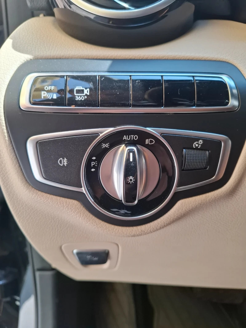 Mercedes-Benz GLC 300 4MATIC OFF-Roader, снимка 14 - Автомобили и джипове - 53026487