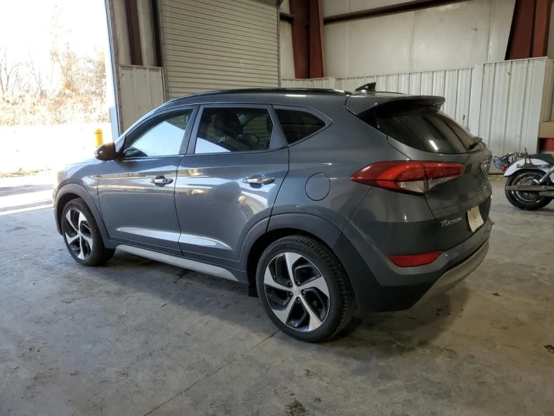 Hyundai Tucson, снимка 2 - Автомобили и джипове - 53121150