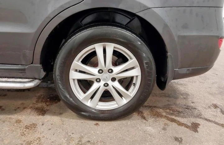 Hyundai Santa fe, снимка 12 - Автомобили и джипове - 52528179