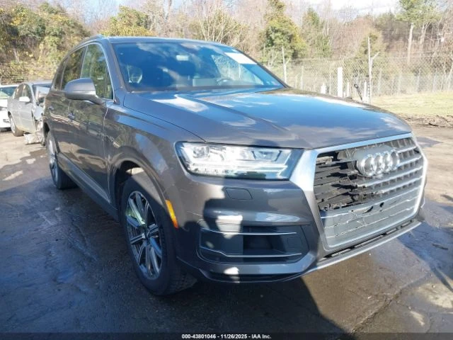 Audi Q7 100k km* 4х4* Памет* Амбиент* Камера* Bose - изображение 2