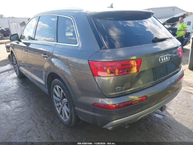 Audi Q7 100k km* 4х4* Памет* Амбиент* Камера* Bose - изображение 4