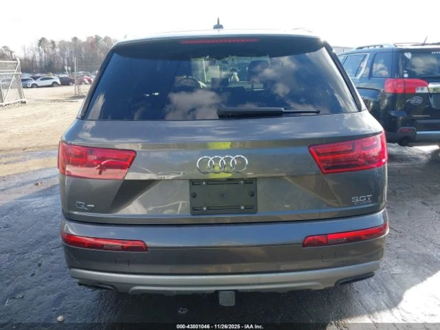 Audi Q7 100k km* 4х4* Памет* Амбиент* Камера* Bose - изображение 7