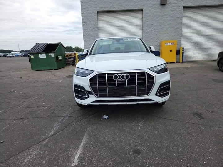 Audi Q5 2.0l Prestige, снимка 13 - Автомобили и джипове - 56086175