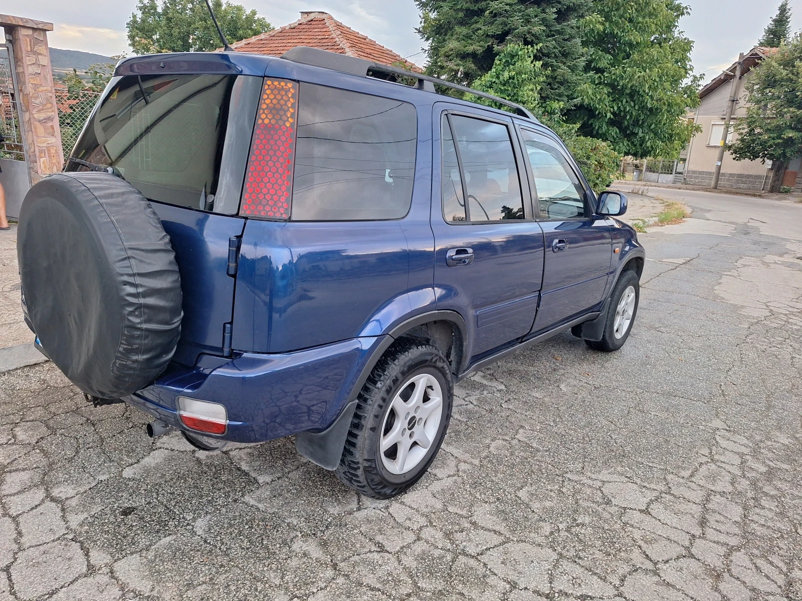 Honda Cr-v 2.0 147кс - изображение 3