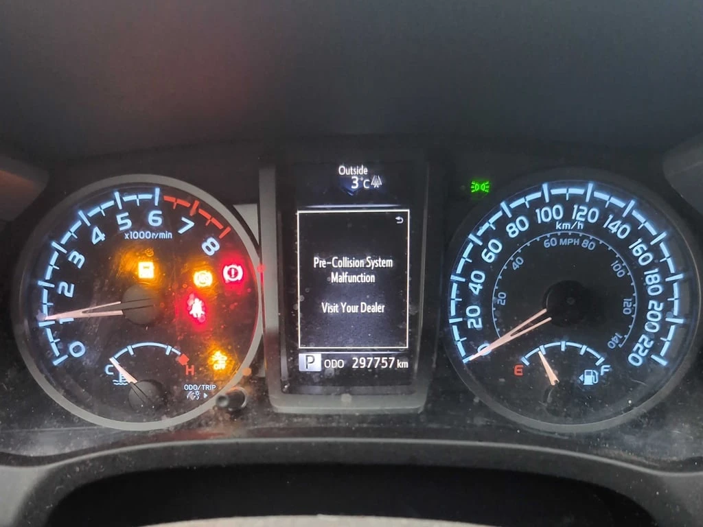 Toyota Tacoma * 4x4 Double Cab * CARFAX * БЕЗ ПЪРВОНАЧАЛНА ВНОСК - изображение 7