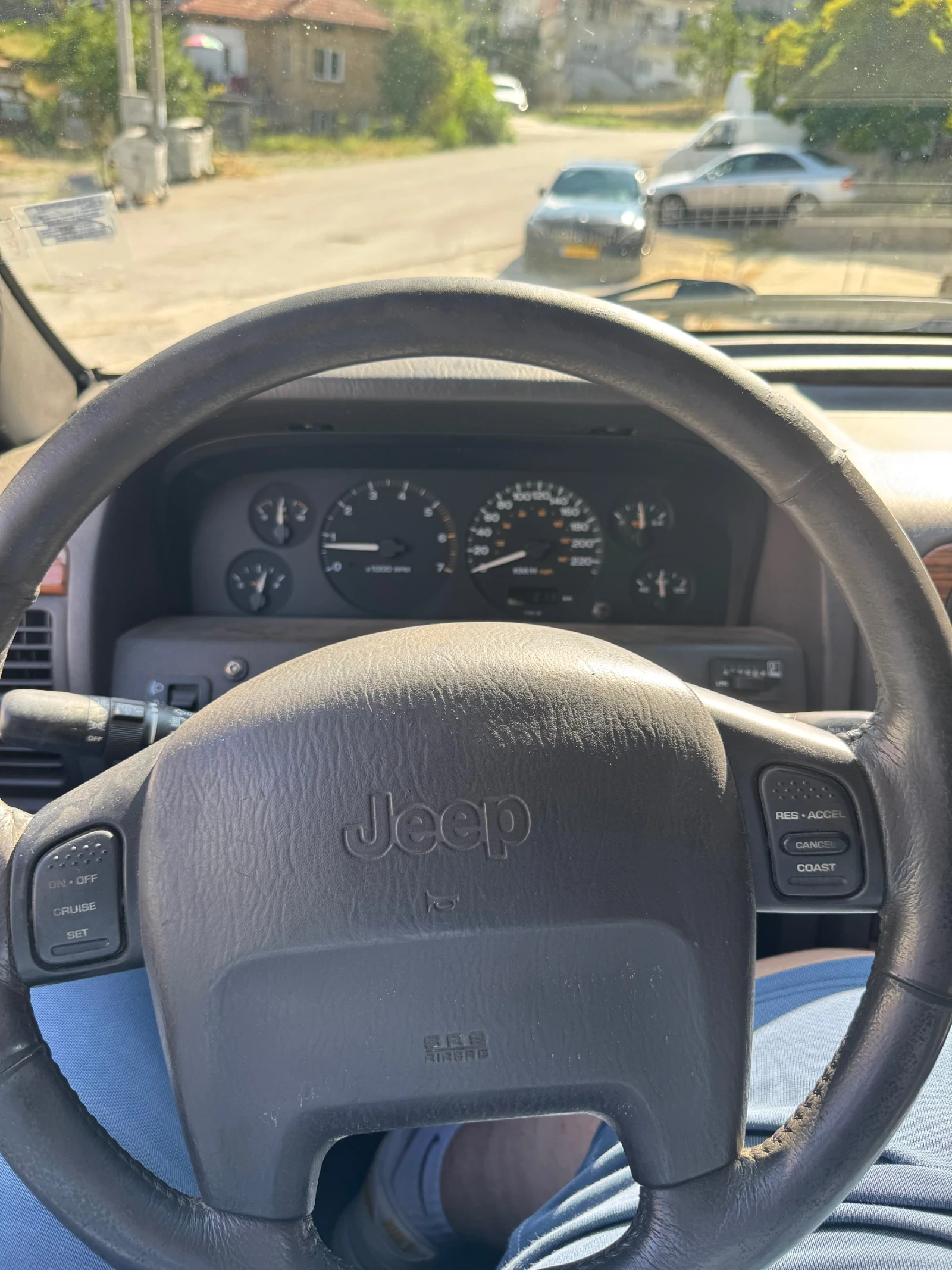 Jeep Grand cherokee  - изображение 8