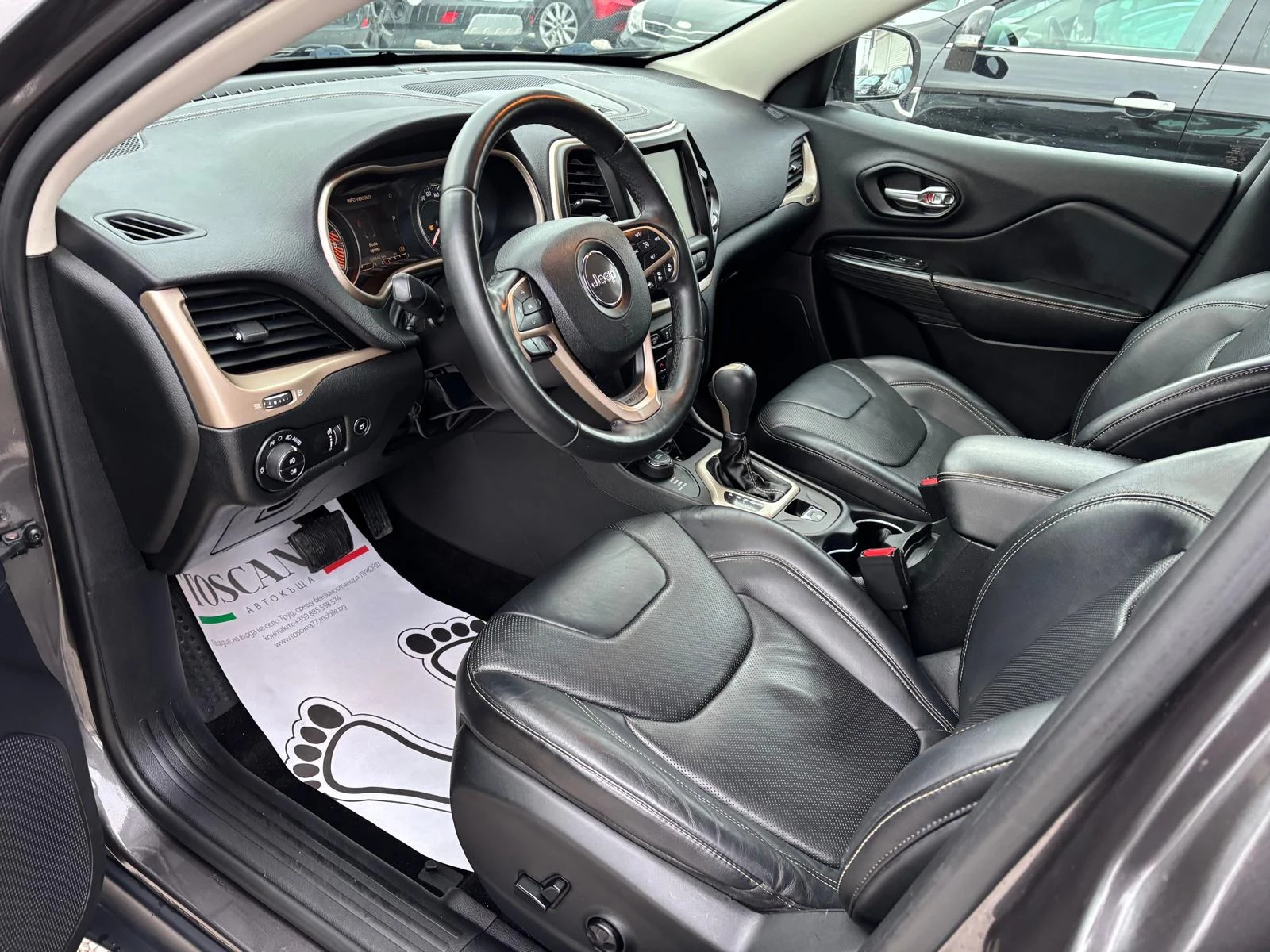 Jeep Cherokee 2.0mjt* Limited* Full* 4x4* Панорама* Сервизна Ист - изображение 5