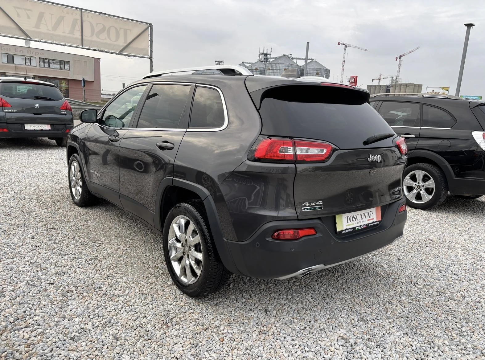 Jeep Cherokee 2.0mjt* Limited* Full* 4x4* Панорама* Сервизна Ист - изображение 3