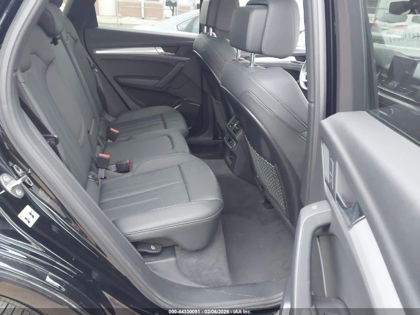 Audi Q5 Premium 45 Tfsi Quattro S Tronic - изображение 8