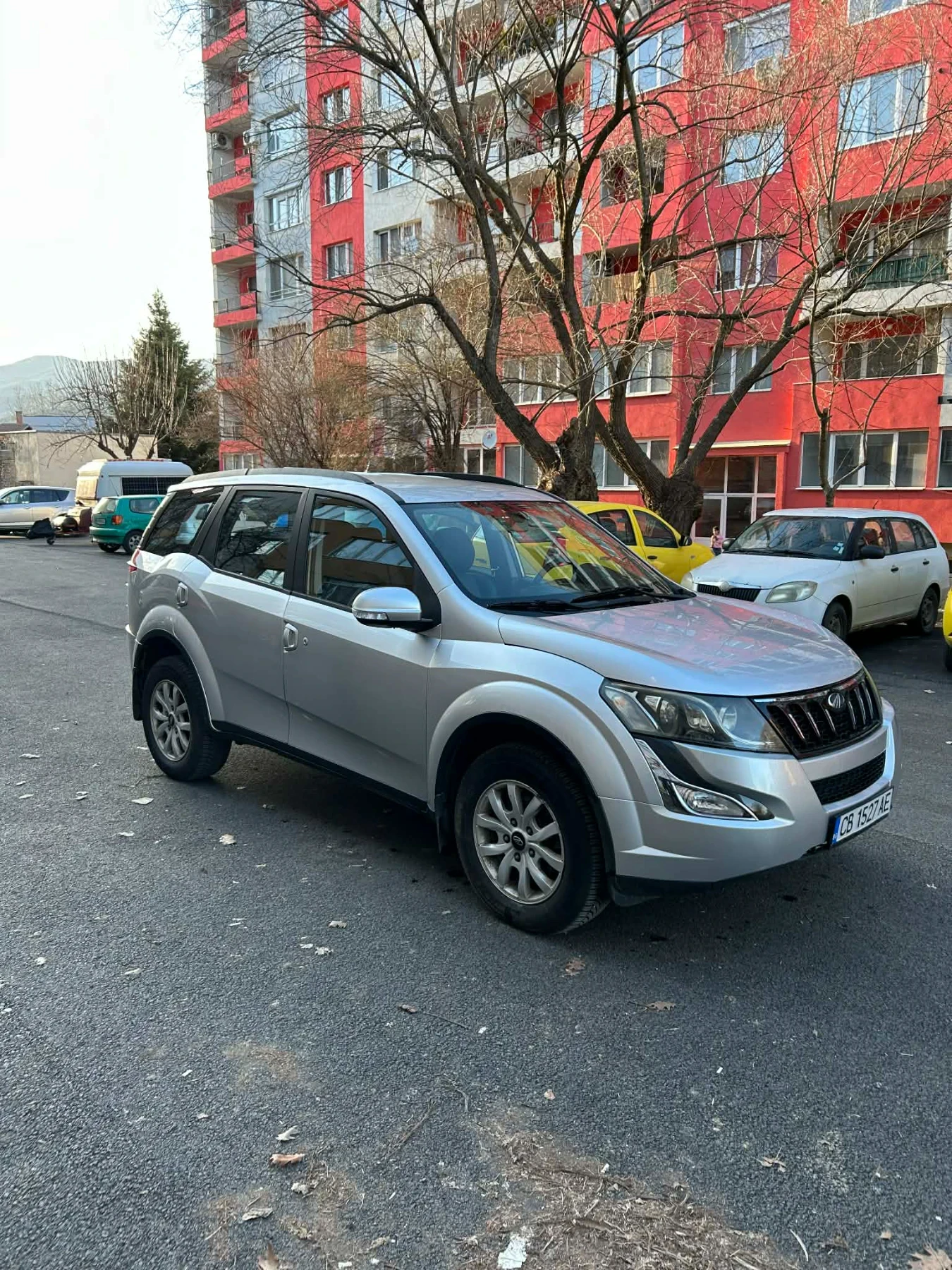 Mahindra XUV 500 2.2, снимка 3 - Автомобили и джипове - 53787960