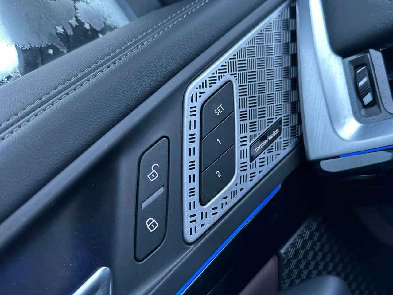 BMW X1 * xDrive28i * CARFAX * БЕЗ ПЪРВОНАЧАЛНА ВНОСКА, снимка 11 - Автомобили и джипове - 53940775