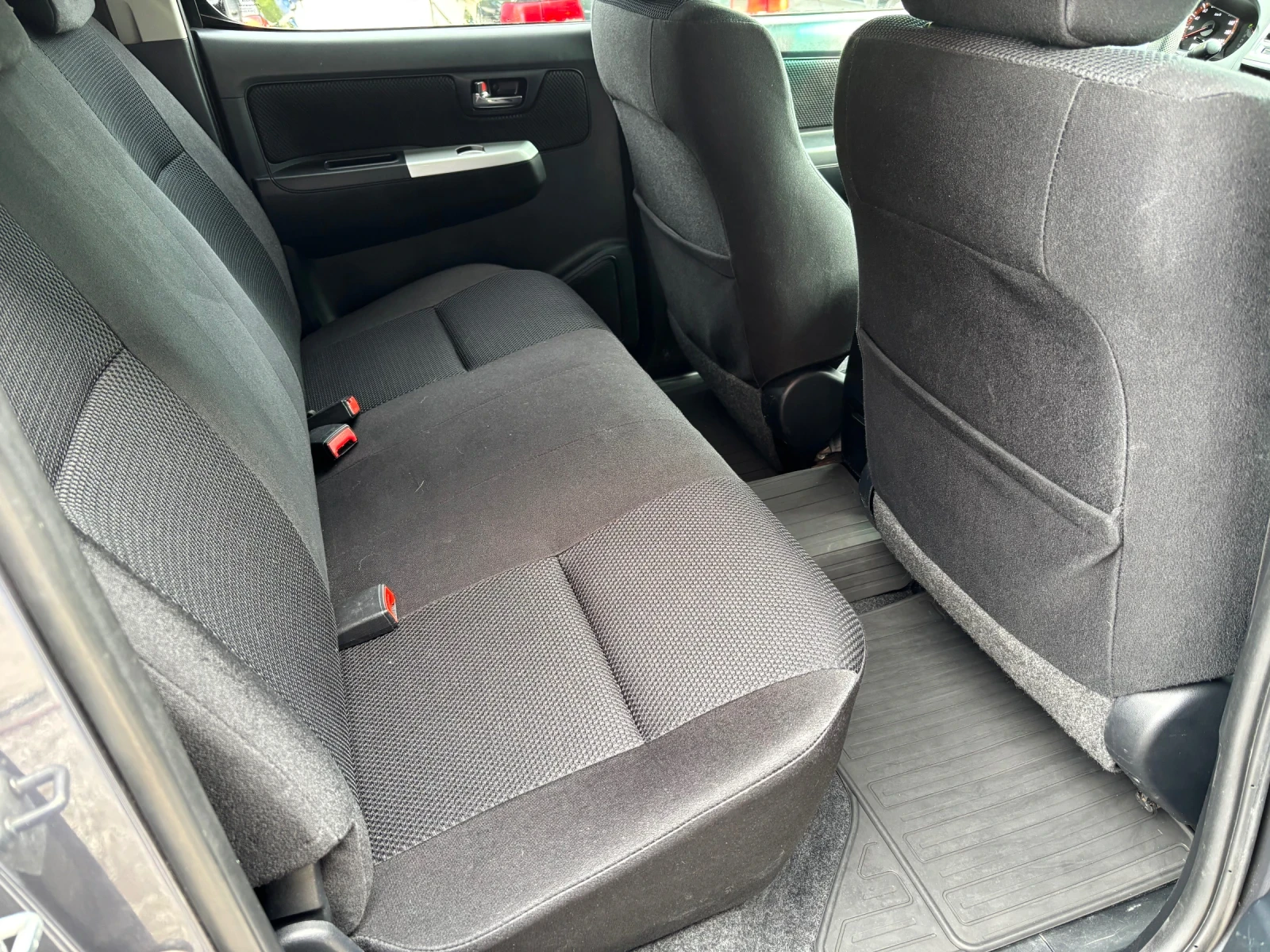 Toyota Hilux 3.0 D-4D | Mobile.bg � ����������� 13
