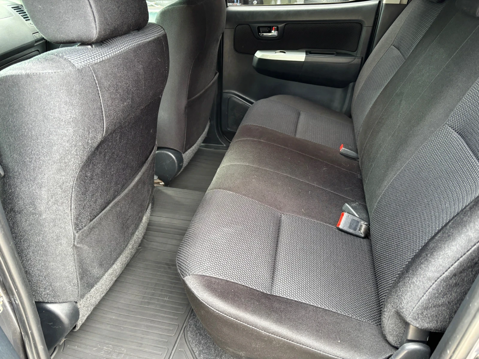 Toyota Hilux 3.0 D-4D | Mobile.bg � ����������� 14