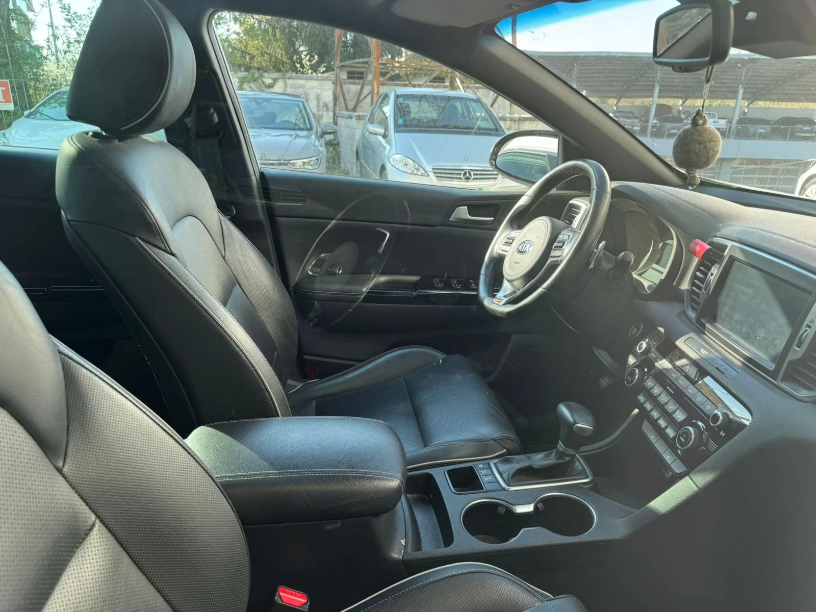 Kia Sportage 2.0CRDI/GT-LINE/4X4/JBL/FULL-OPTION/, снимка 6 - Автомобили и джипове - 54642296