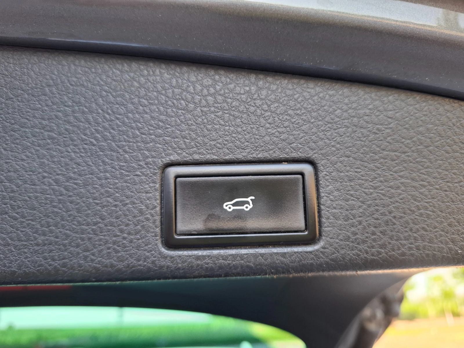 VW Touareg 4.2tdi Navi Кожа Камери Подгрев, снимка 11 - Автомобили и джипове - 54936950