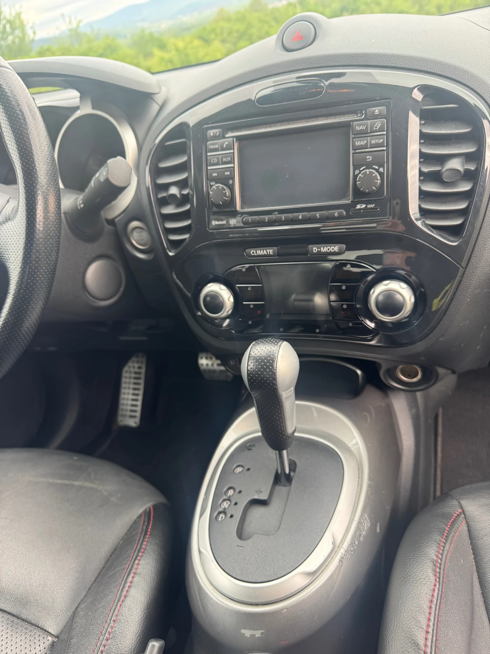Nissan Juke, снимка 17 - Автомобили и джипове - 54948485