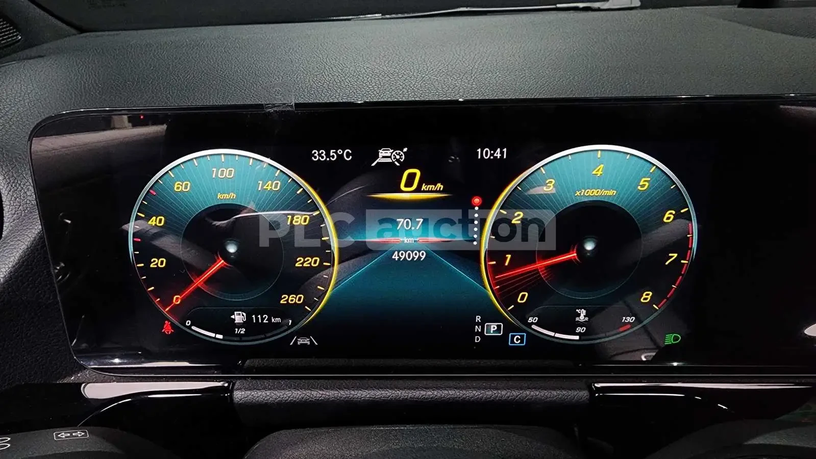 Mercedes-Benz GLA 250 | КАМЕРА| ПОДГРЕВ| DIST| PANO| ВКЛ.ТЕХНОТЕСТ, снимка 7 - Автомобили и джипове - 54956833