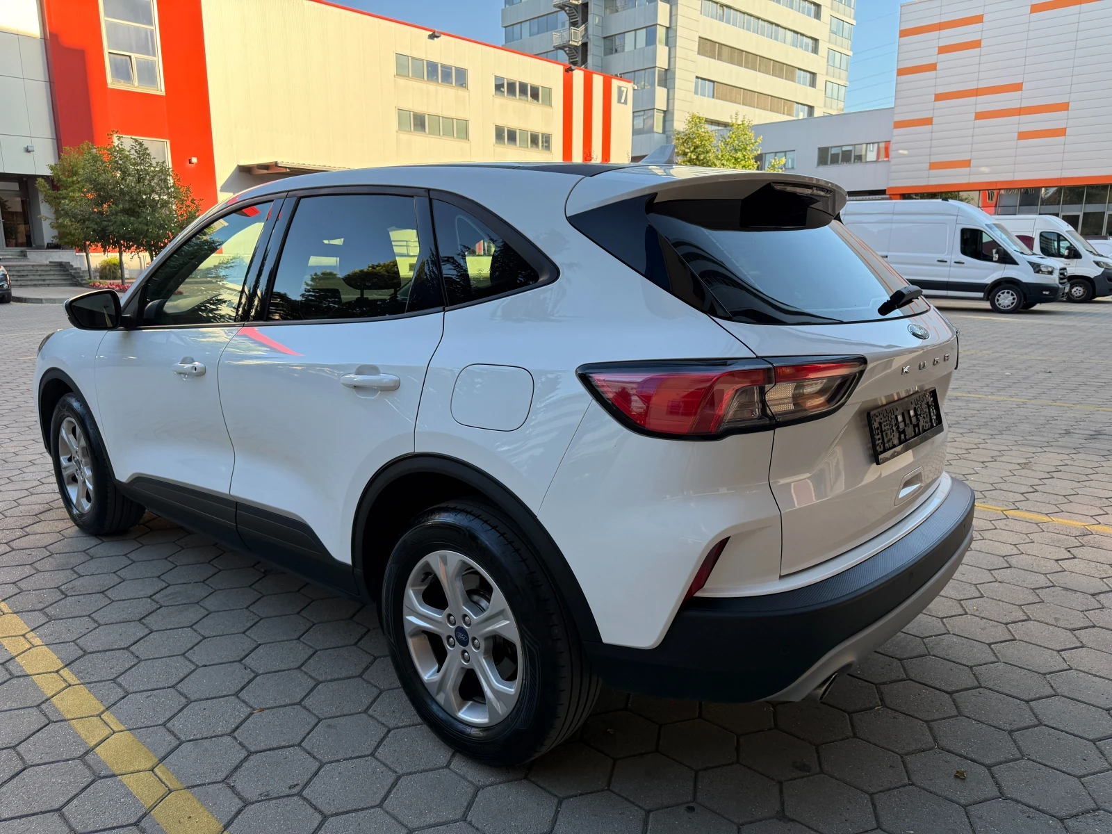 Ford Kuga 1.5TDCI* NAVI* LED* , снимка 6 - Автомобили и джипове - 55244648