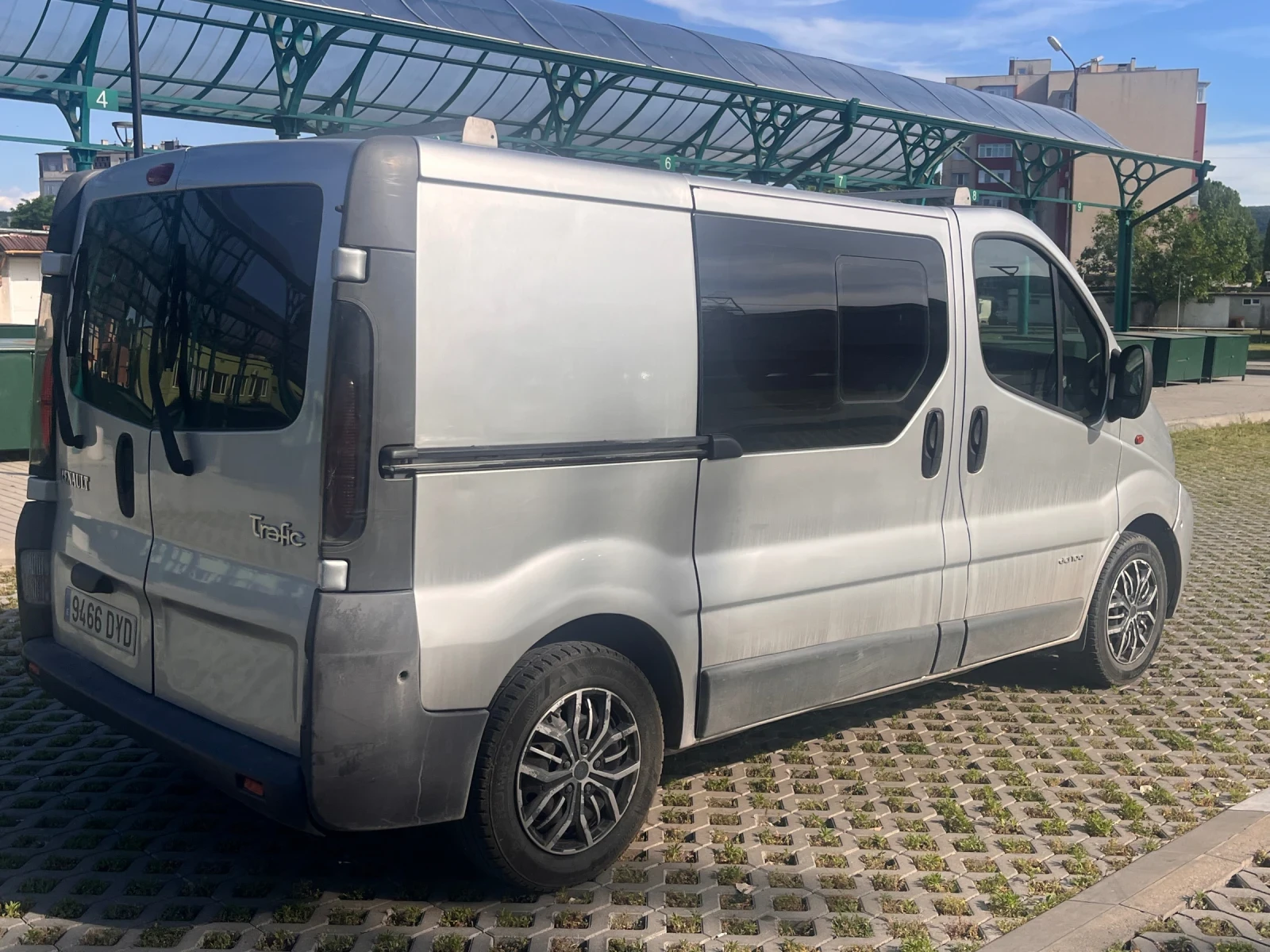 Renault Trafic 1.9DCI KLIMATIK - изображение 3