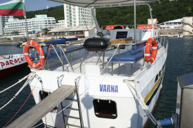 Лодка Собствено производство, снимка 1 - Воден транспорт - 45463505