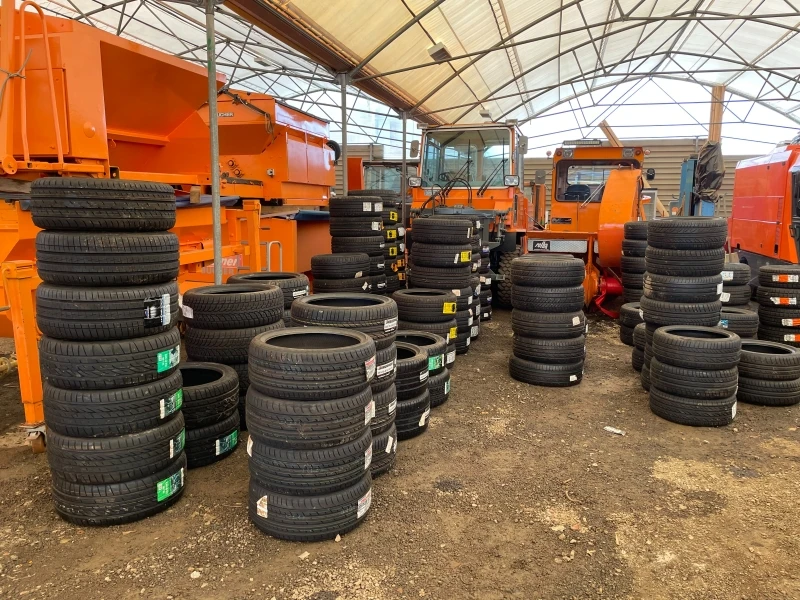 Гуми Всесезонни 225/70R17, снимка 6 - Гуми и джанти - 37287153