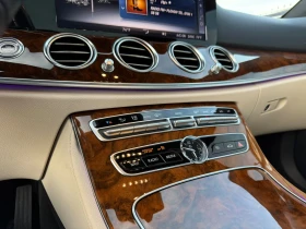 Mercedes-Benz E 300, снимка 17