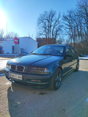 BMW 320, снимка 1 - Автомобили и джипове - 45796697