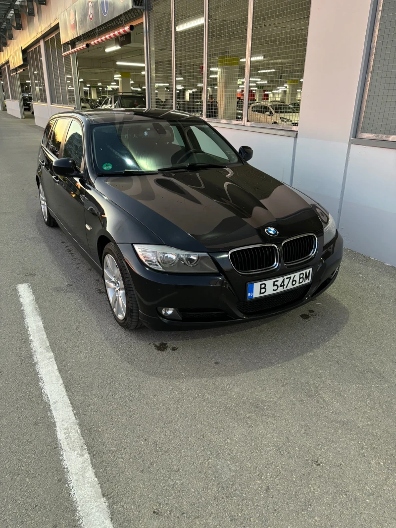 BMW 318 Комби, снимка 1 - Автомобили и джипове - 47313828