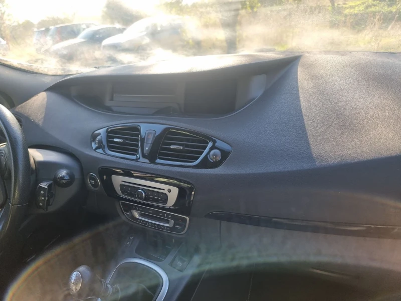 Renault Grand scenic 1, 6dci, снимка 7 - Автомобили и джипове - 47688749