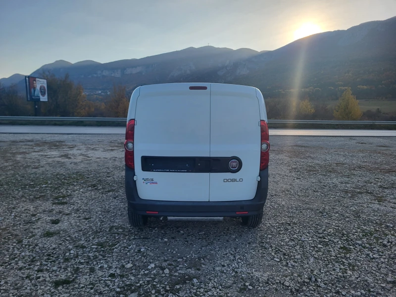 Fiat Doblo 1.4i МЕТАН, снимка 4 - Автомобили и джипове - 47809257