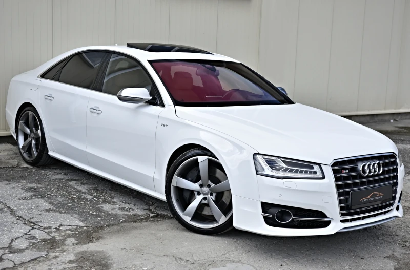 Audi S8 4.0 V8T MATRIX TV PANO EXCLUSIVE  FULL CARBON, снимка 3 - Автомобили и джипове - 49774166
