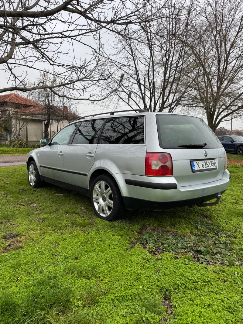VW Passat Вариант 5.5, Теглич, 4х4, снимка 5 - Автомобили и джипове - 52864762